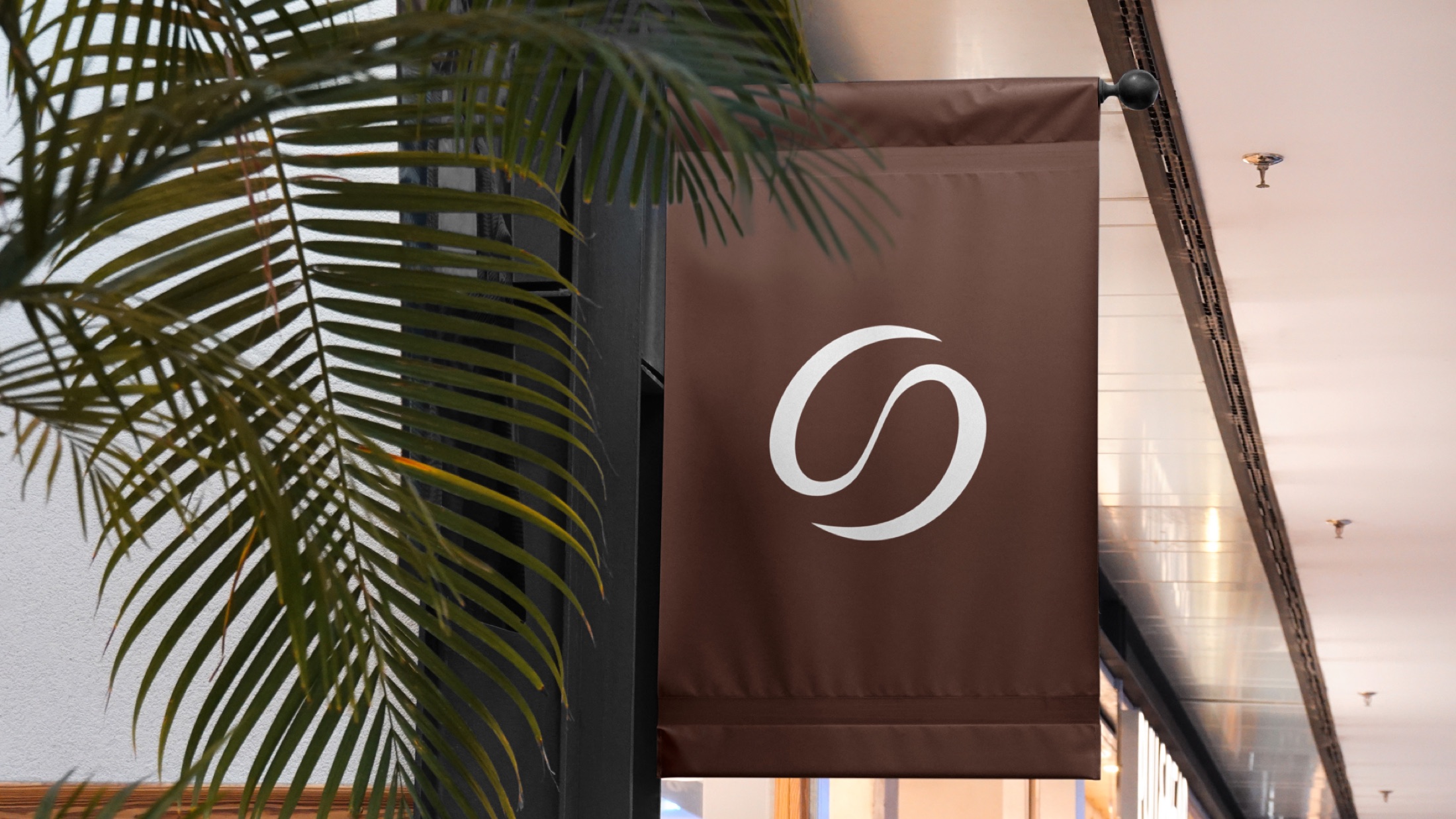 Aromia Café: hanging banner — Portfolio visual / Scarlet Royal